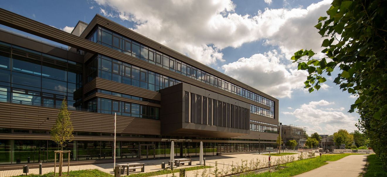 Das Max-Planck-Institut für Physik am Forschungszentrum Garching (Foto: Massimo Fiorito)
